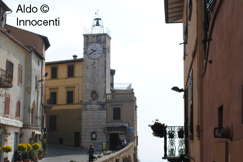 CHIANCIANO: TORRE DELL'OROLOGIO 1' IMMAGINE